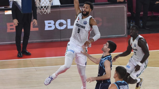 Petkimspor ile Karşıyaka potada derbide