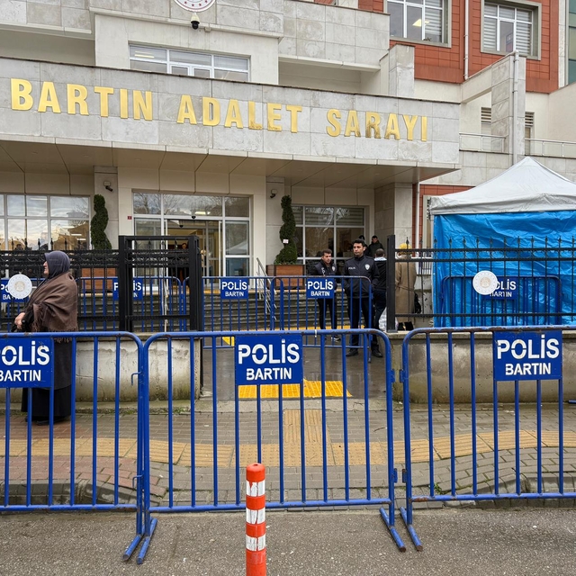 Amasra'daki maden faciası davasında 4 sanığa 1123'er, 19 sanığa 22 yıl 6'şa...