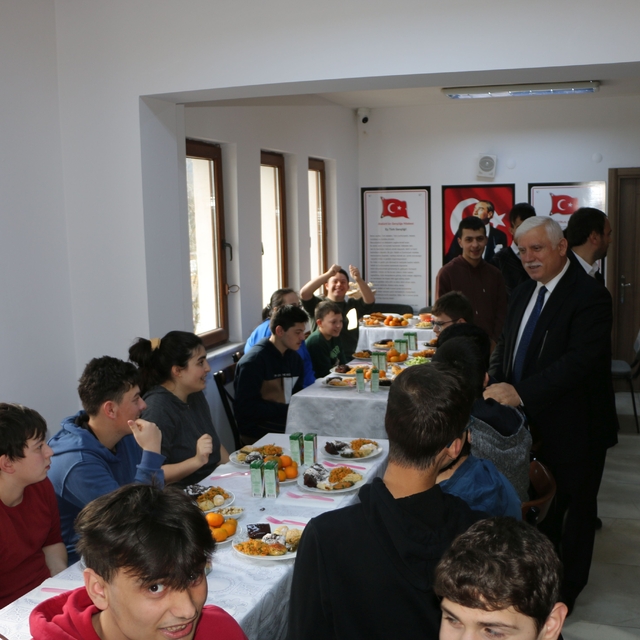 Of'ta Tutum, Yatırım ve Türk Malları Haftası kutlandı