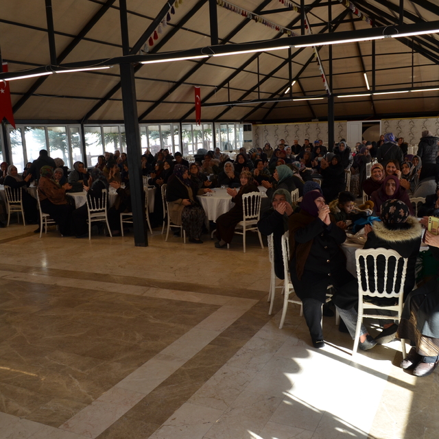 Şabanözü Belediyesi 85 kadını umreye götürecek