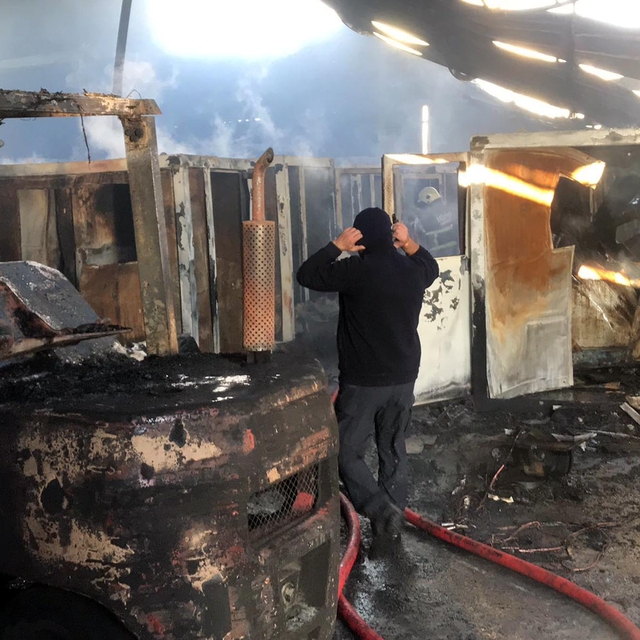 Tekirdağ'da konteyner üreten işletmede yangın