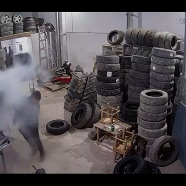 Lastik tamiri sırasında patlama