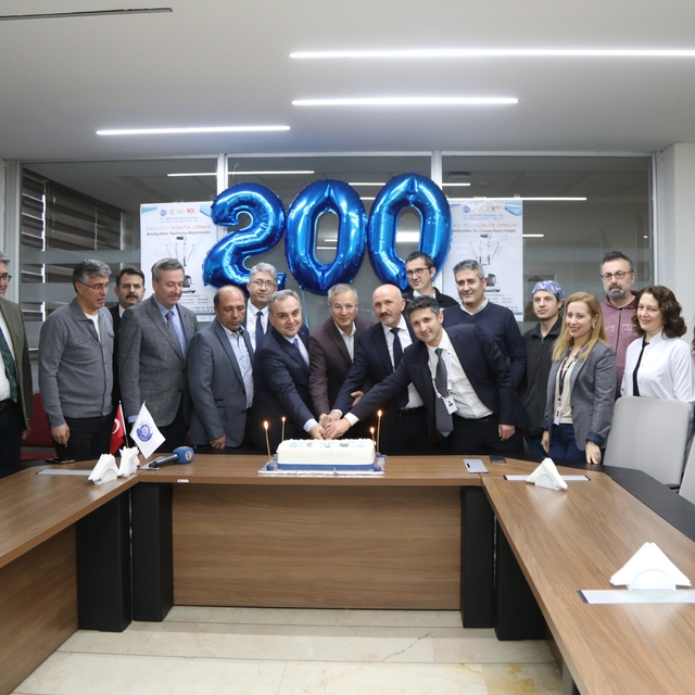ERÜ Hastanelerinde robotik cerrahi sistem ile 200. ameliyat gerçekleştirild...