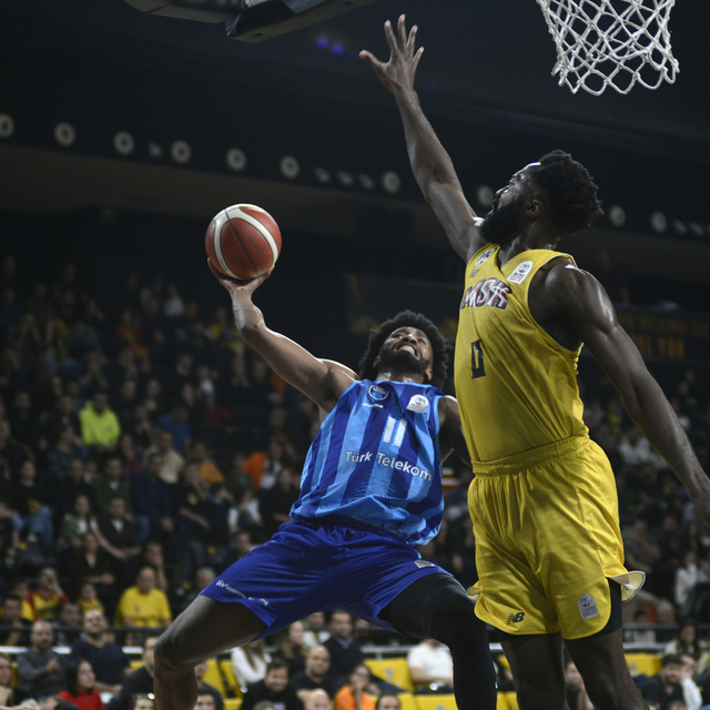 Mersin Spor - Türk Telekom: 95-73