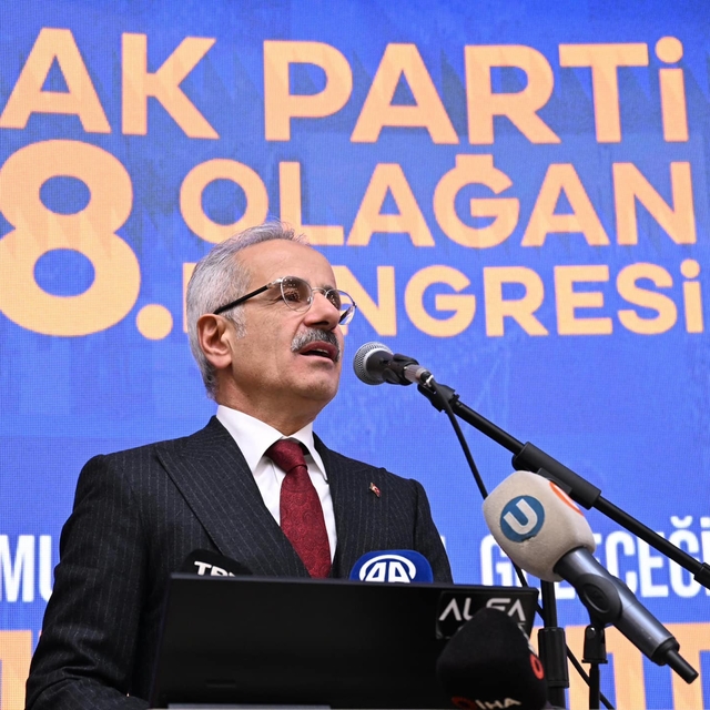 Bakan Uraloğlu, AK Parti Bayburt İl Kongresi'nde konuştu: