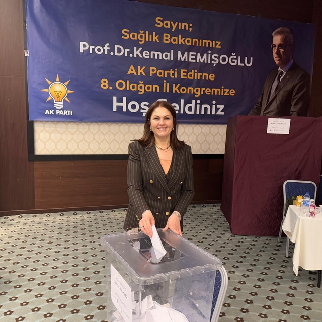 AK Parti Edirne İl Başkanlığına yeniden Belgin İba seçildi