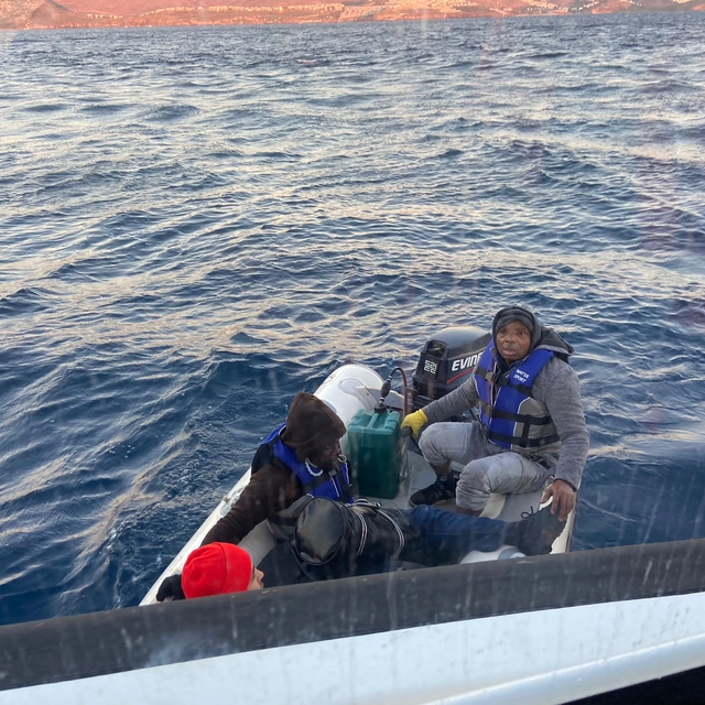 Bodrum açıklarında 31 düzensiz göçmen kurtarıldı, 3 göçmen yakalandı