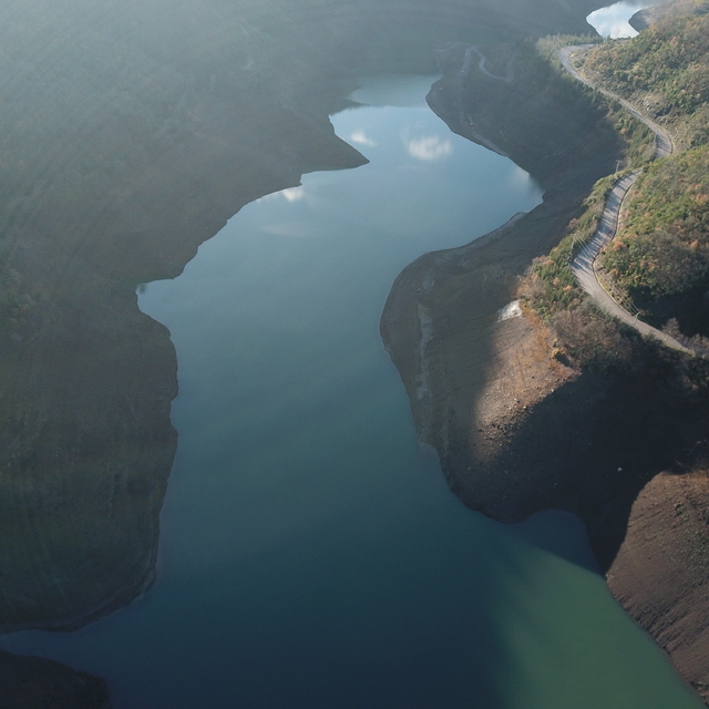 3 milyon kişinin su ihtiyacını karşılayan Yuvacık Barajı ve Sapanca Gölü'nd...