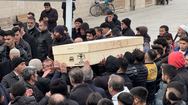 GÜNCELLEME - Konya'da trafikte çıkan kavgada öldürülen genç taksicinin cenazesi, Karaman'da toprağa verildi