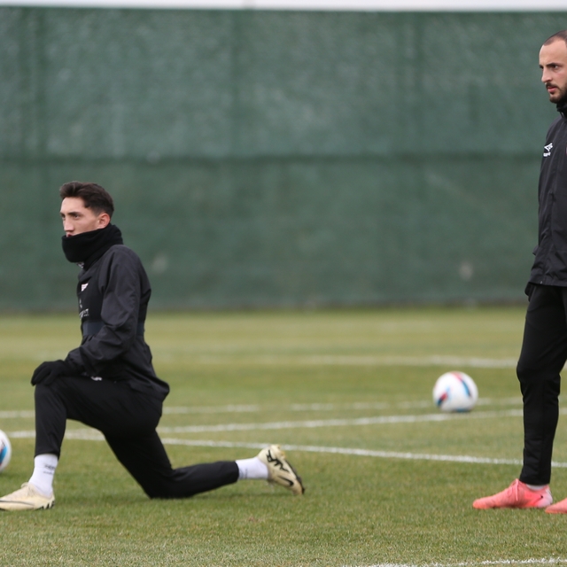 11 maçtır yenilmeyen lider Bandırmaspor, Süper Lig hedefine emin adımlarla...