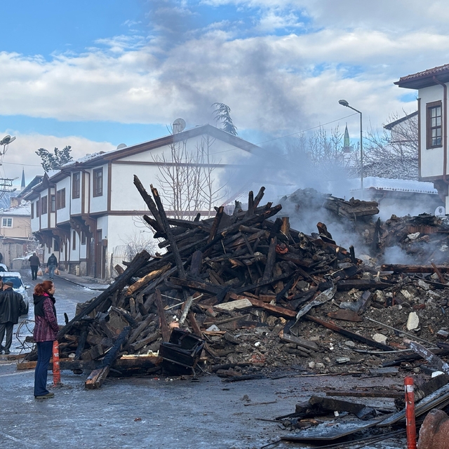 Çankırı'da tarihi konak yangında kullanılamaz hale geldi