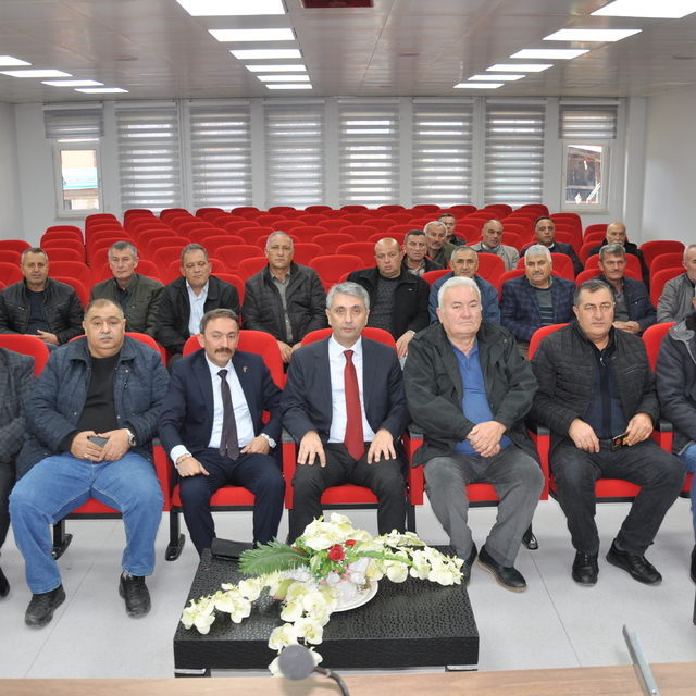 Gümüşhacıköy'de köy muhtarlarına içme suyu hakkında eğitim verildi