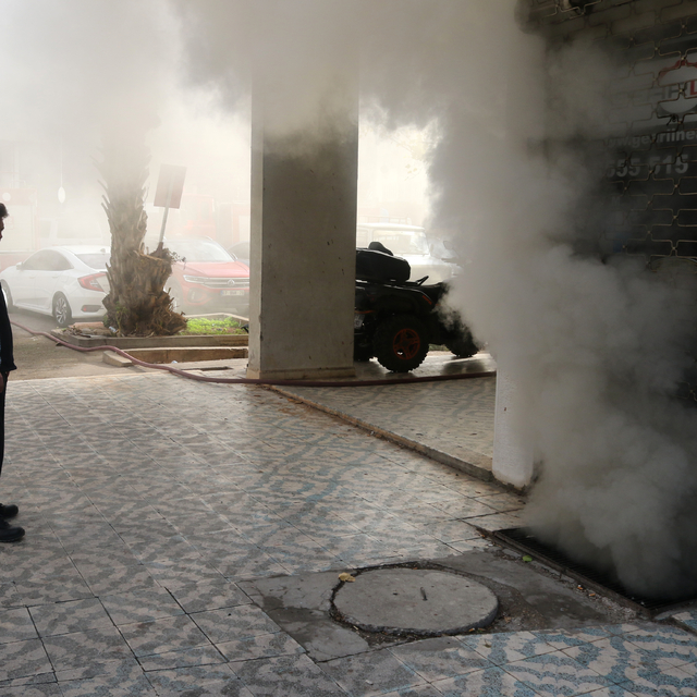 Yangın çıkaran madde bağımlısını babası kurtardı