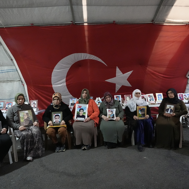 Diyarbakır anneleri evlatlarına kavuşmak istiyor