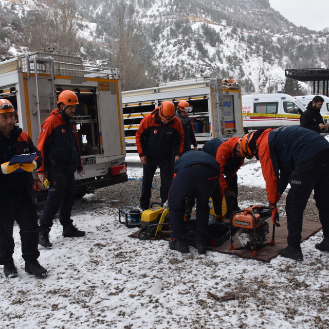Gümüşhane'de deprem tatbikatı yapıldı