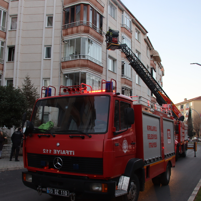 Kırklareli'nde apartman dairesinde kombiden çıkan yangın söndürüldü