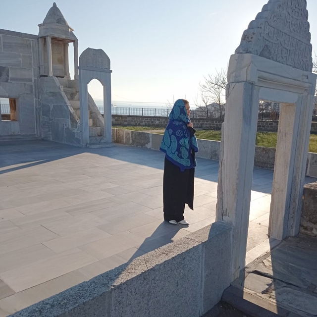 Azerbaycanlı piyanist Turan Manafzade, Gelibolu'daki tarihi mekanları ziyar...