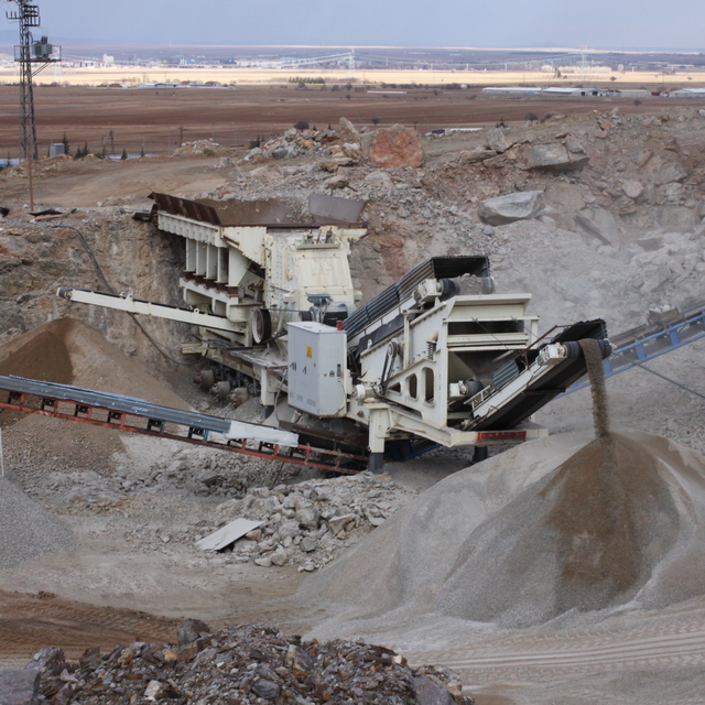 Sarayönü Belediyesi altyapı çalışmaları için taş ocağı aldı