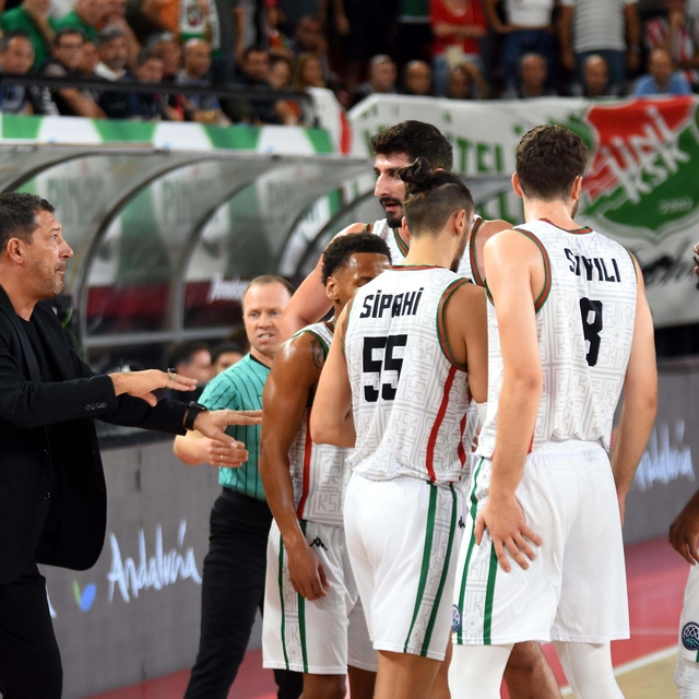 Karşıyaka Play-In'de avantaj peşinde
