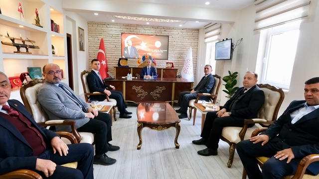 Karaman Valisi Çiçekli Kazımkarabekir ilçesini ziyaret etti