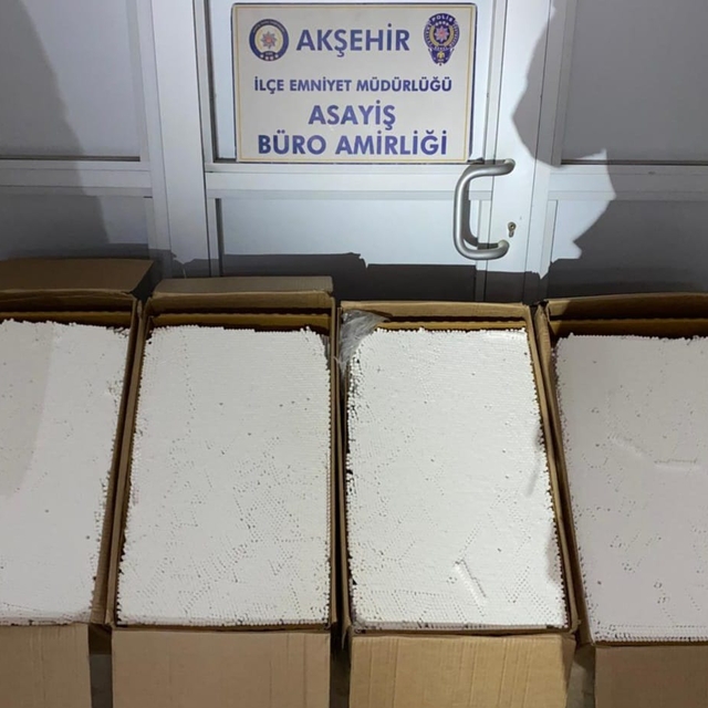 Akşehir'de 92 bin adet doldurulmuş sigara ele geçirildi