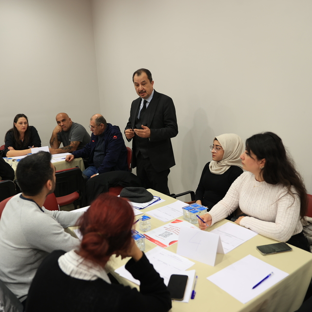 Edirne'de "Gençlik Politika Belgesi Vizyon Çalıştayı" düzenlendi