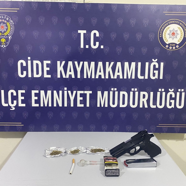 Kastamonu'da uyuşturucuyla yakalanan 2 kişi tutuklandı