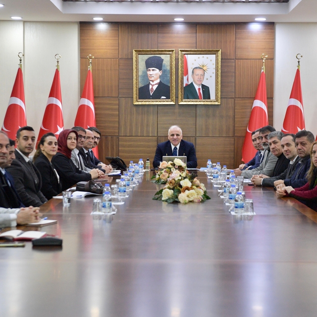 Diyarbakır'da Silvan Gıda ve Tarım İhtisas OSB için "kuruluş protokolü" top...