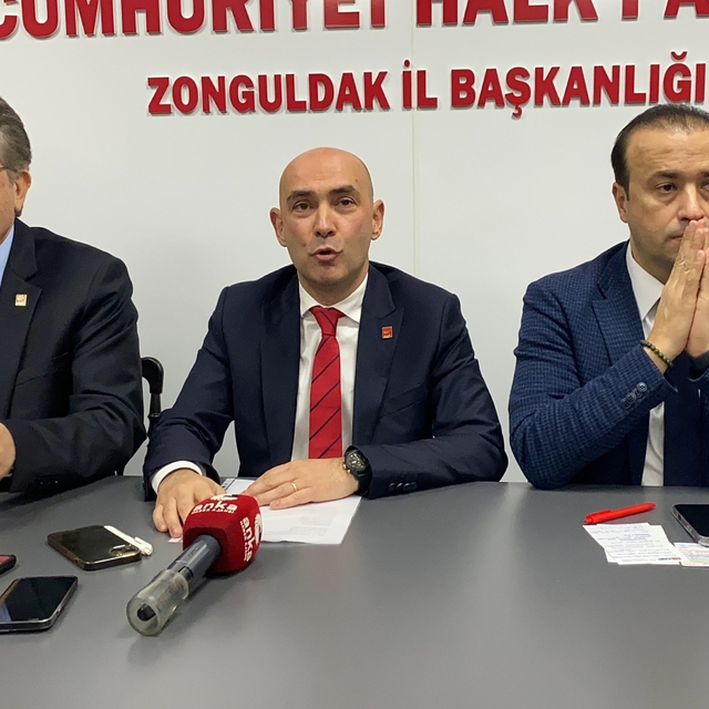 CHP'li Demir ve Karatepe, Zonguldak'ta basın mensuplarıyla bir araya geldi