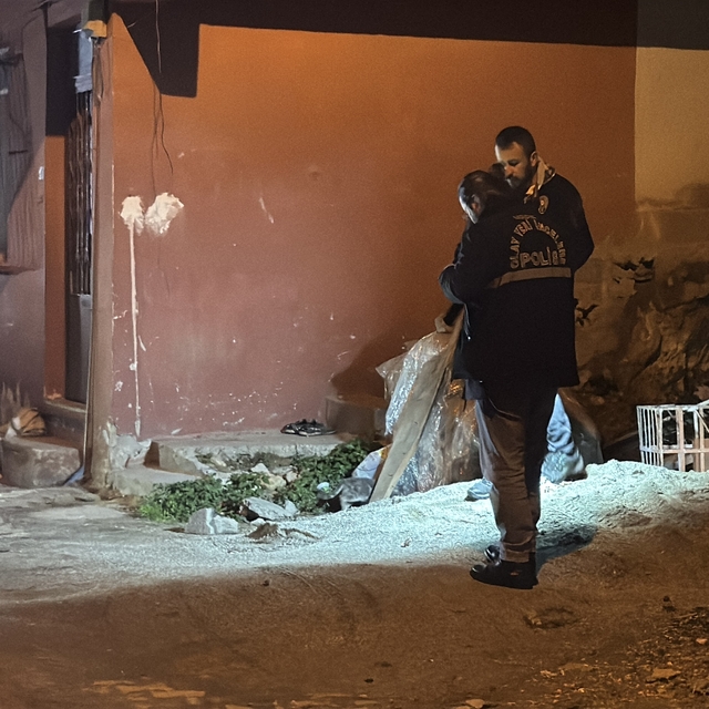 Kocaeli'de bir kişi tartıştığı arkadaşını silahla yaraladı