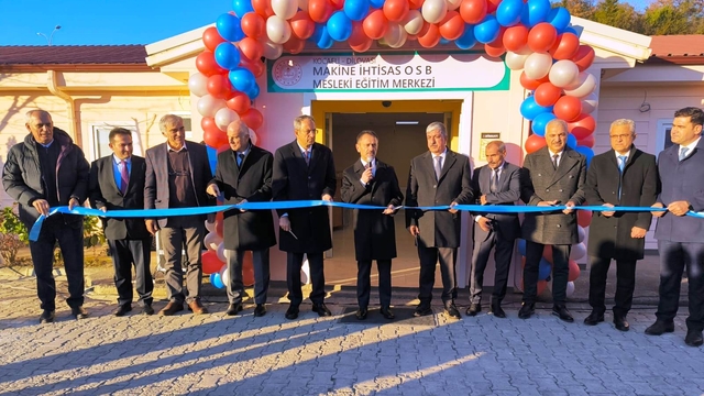Dilovası Makine İhtisas OSB Mesleki Eğitim Merkezi açıldı