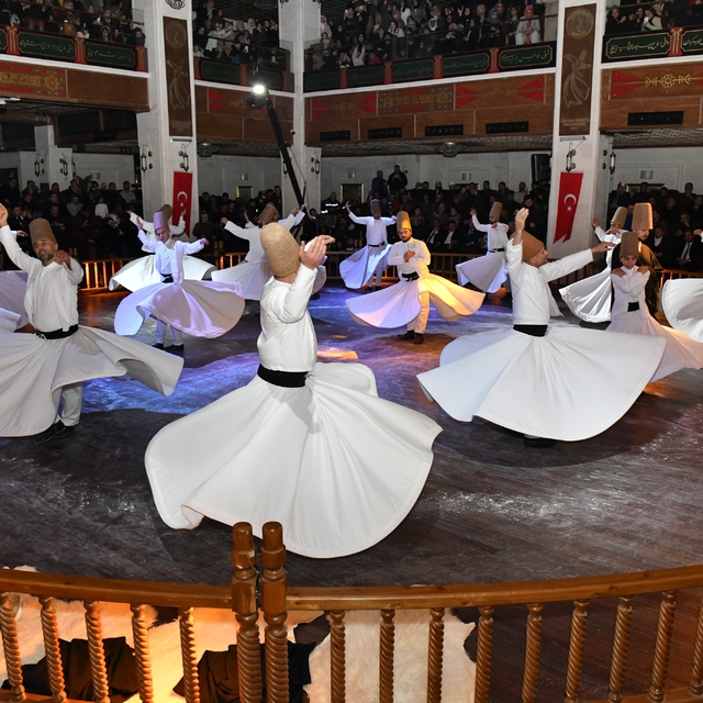 Şanlıurfa'da Hazreti Mevlana'nın 751. vuslat yıl dönümünde anma programı dü...