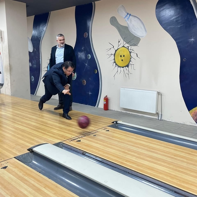 Niksar'da protokol ve çocuklar bir araya geldi