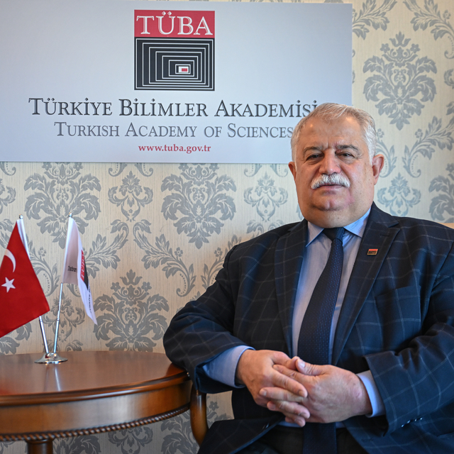 TÜBA bu yıl 330'dan fazla bilim insanına destek sağladı