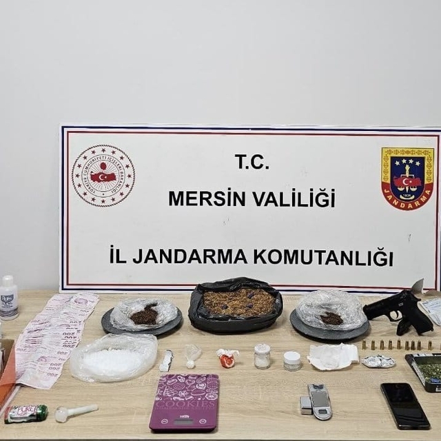 Mersin'de uyuşturucu operasyonunda 3 şüpheli yakalandı