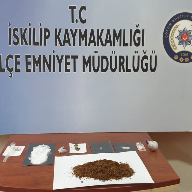 İskilip ilçesinde uyuşturucu operasyonunda 2 kişi yakalandı