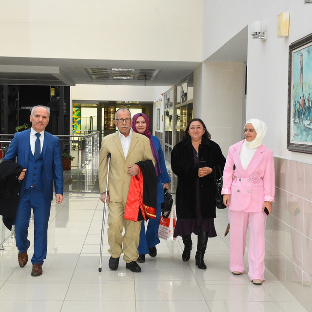 Samsun'da huzurevi sakininin hakim olma hayali bir günlüğüne gerçekleştiril...