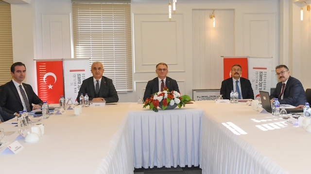 Van'da Düzensiz Göçle Mücadele Koordinasyon Toplantısı yapıldı