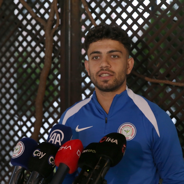 Çaykur Rizespor'da Mithat Pala, Göztepe maçı öncesi değerlendirmede bulundu...