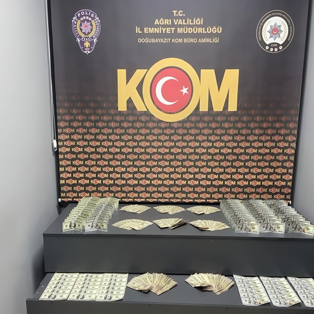 Ağrı'da gümrük kaçağı sigara operasyonunda 4 şüpheli yakalandı