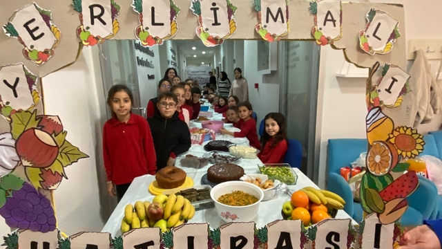 Alaçam'da Yerli Malı Haftası kutlandı