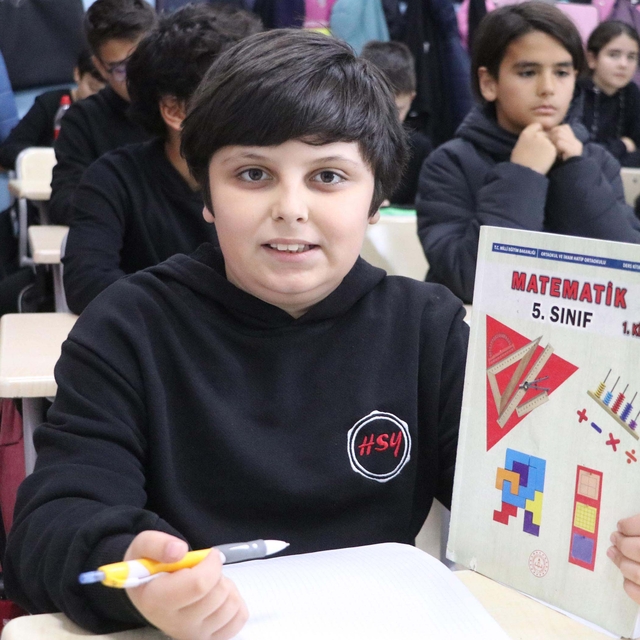 10 yaşındaki Selahattin, matematikte dünya birincisi oldu