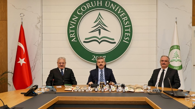 Artvin Çoruh Üniversitesinde Danışma Kurulu Toplantısı düzenlendi