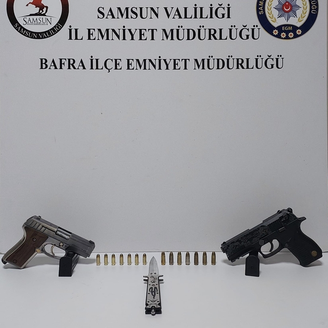 Bafra'da narkotik ve asayiş uygulamasında 2 ruhsatsız silah ele geçirildi