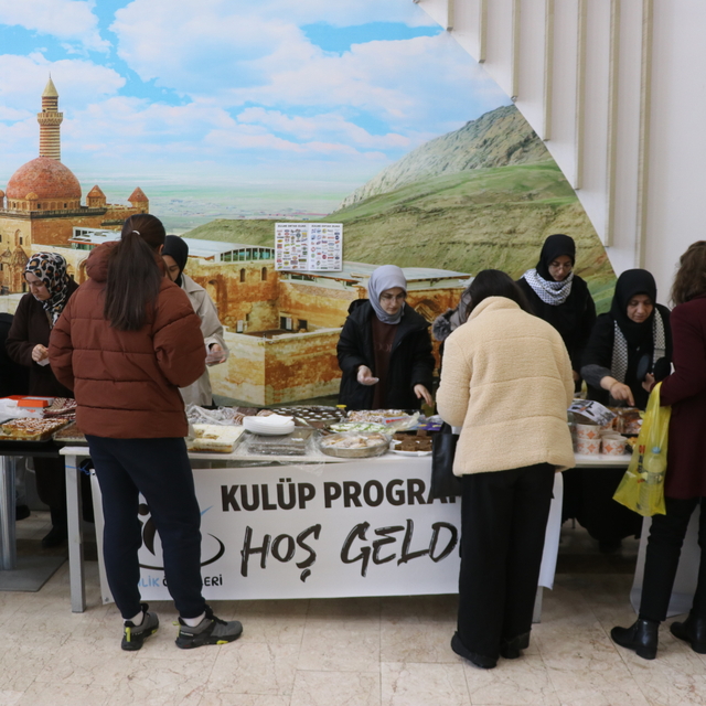 Ağrı'da Gazze'ye destek için kermes düzenlendi