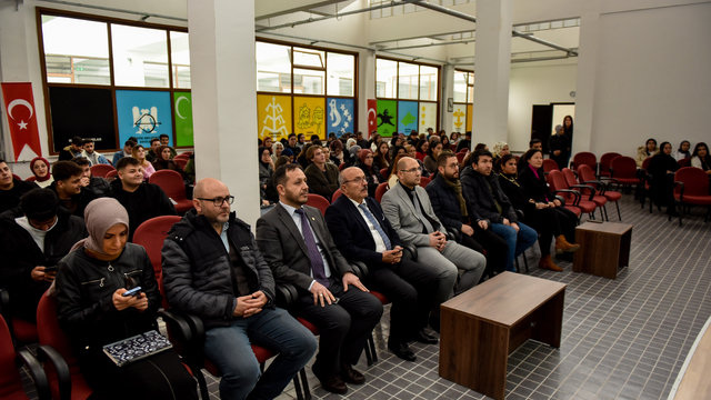 Taşköprü Belediye Başkanı Arslan, üniversite öğrencileri ile bir araya geldi