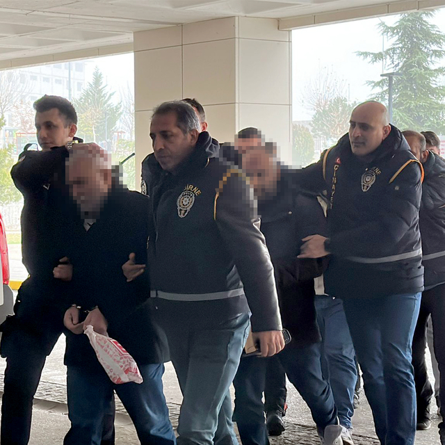 1 kişinin öldüğü atık toplama aracına silahlı saldırıya ilişkin 11 kişiye d...