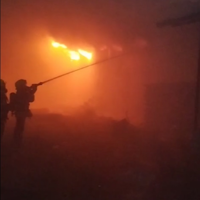 Mersin'deki çiftlik yangınında binlerce civciv öldü