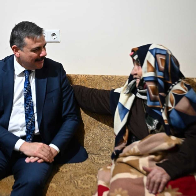 Erzurum'da 91 yaşındaki Naciye ninenin evi, Vali Çiftçi'nin desteğiyle ısın...