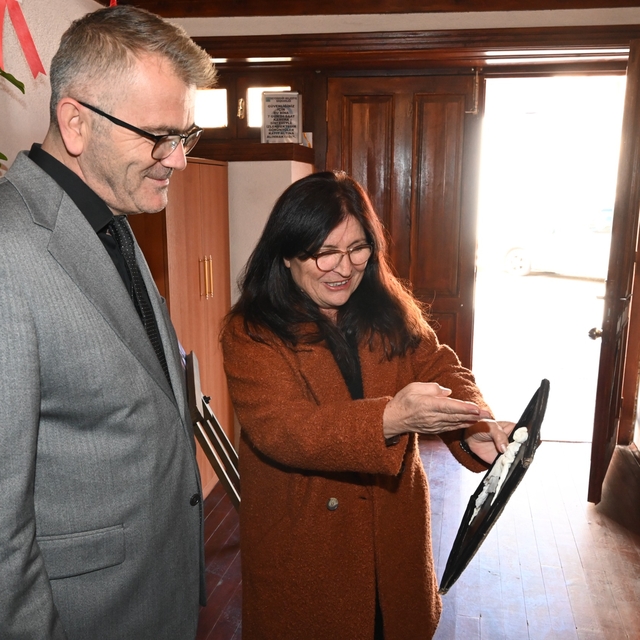 Konya'da Elek İşleme ve Kağıt Sanatı sergisinin açılışı yapıldı